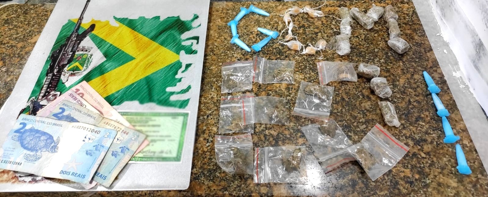 Adolescente é apreendido por tráfico de drogas em Santa Bárbara